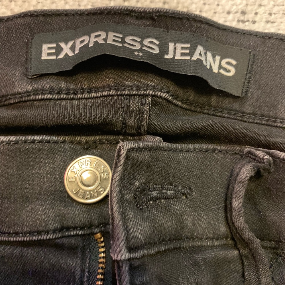 Express Jeans - Picture 2 of 4